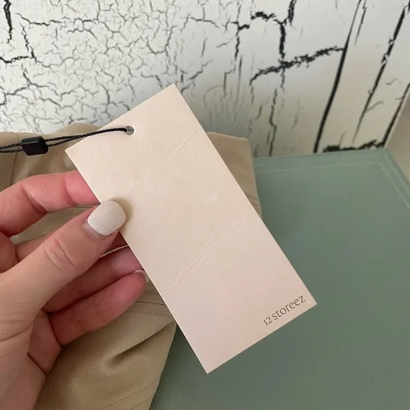 12 storeez wide fringe skirt, brand new with tags still on - Picture 6 of 6